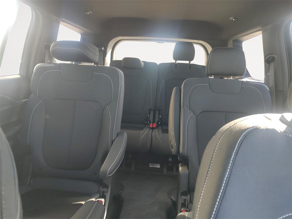 new 2025 Jeep Grand Cherokee L car, priced at $42,467