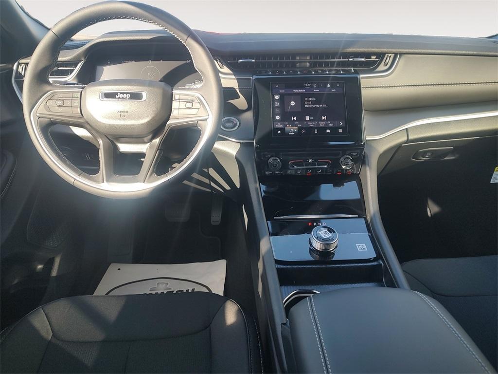 new 2025 Jeep Grand Cherokee L car, priced at $42,467