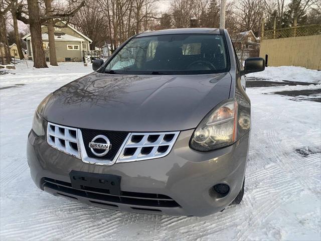 used 2014 Nissan Rogue Select car, priced at $6,900