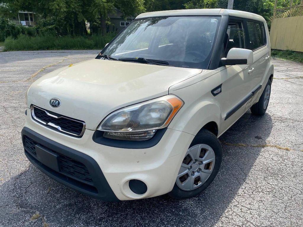 used 2013 Kia Soul car, priced at $4,900
