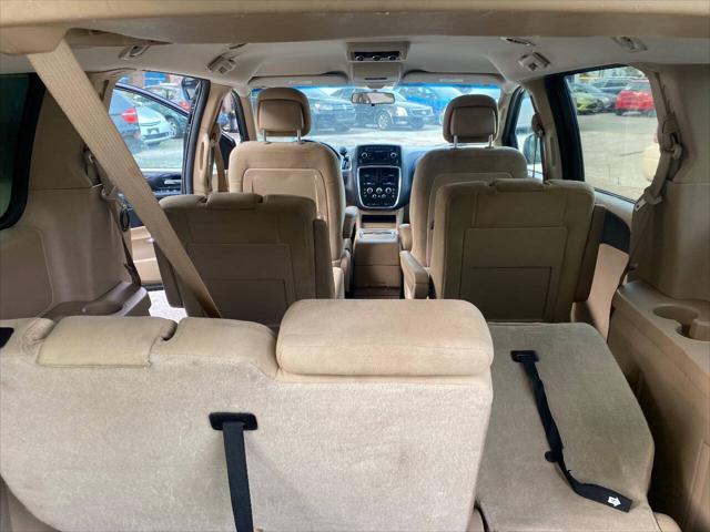 used 2016 Dodge Grand Caravan car, priced at $5,900