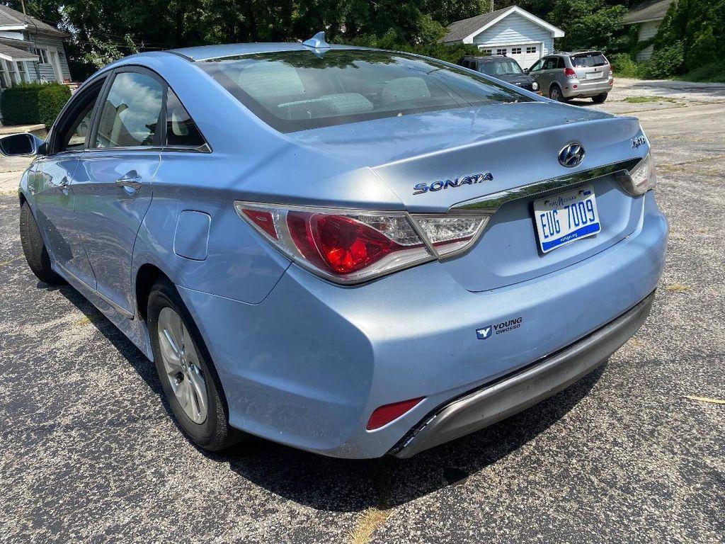 used 2013 Hyundai Sonata Hybrid car, priced at $5,900
