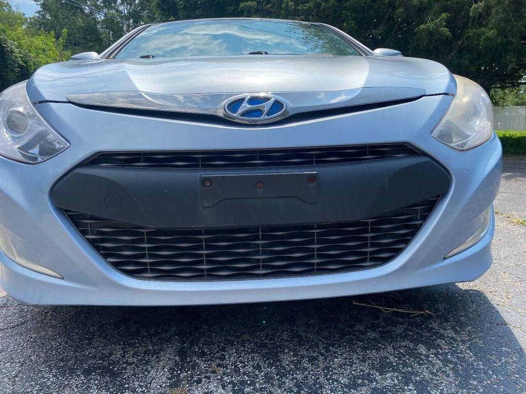 used 2013 Hyundai Sonata Hybrid car, priced at $5,900