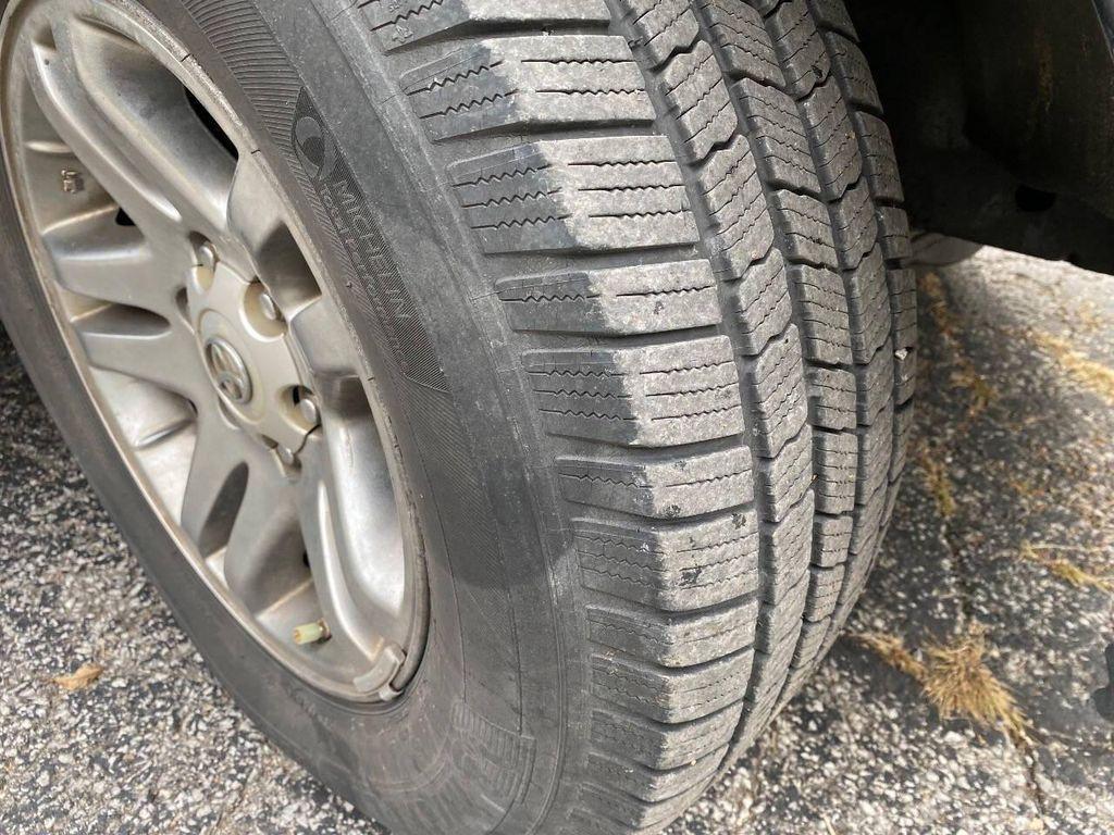 used 2007 Toyota Sequoia car, priced at $5,900