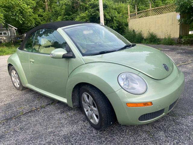 used 2007 Volkswagen New Beetle car, priced at $6,900