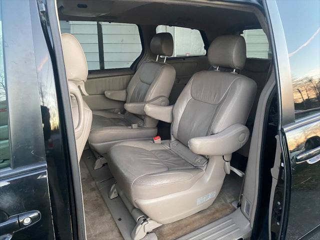 used 2008 Toyota Sienna car, priced at $7,900