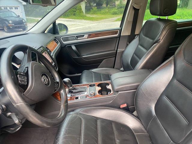 used 2012 Volkswagen Touareg car, priced at $9,800