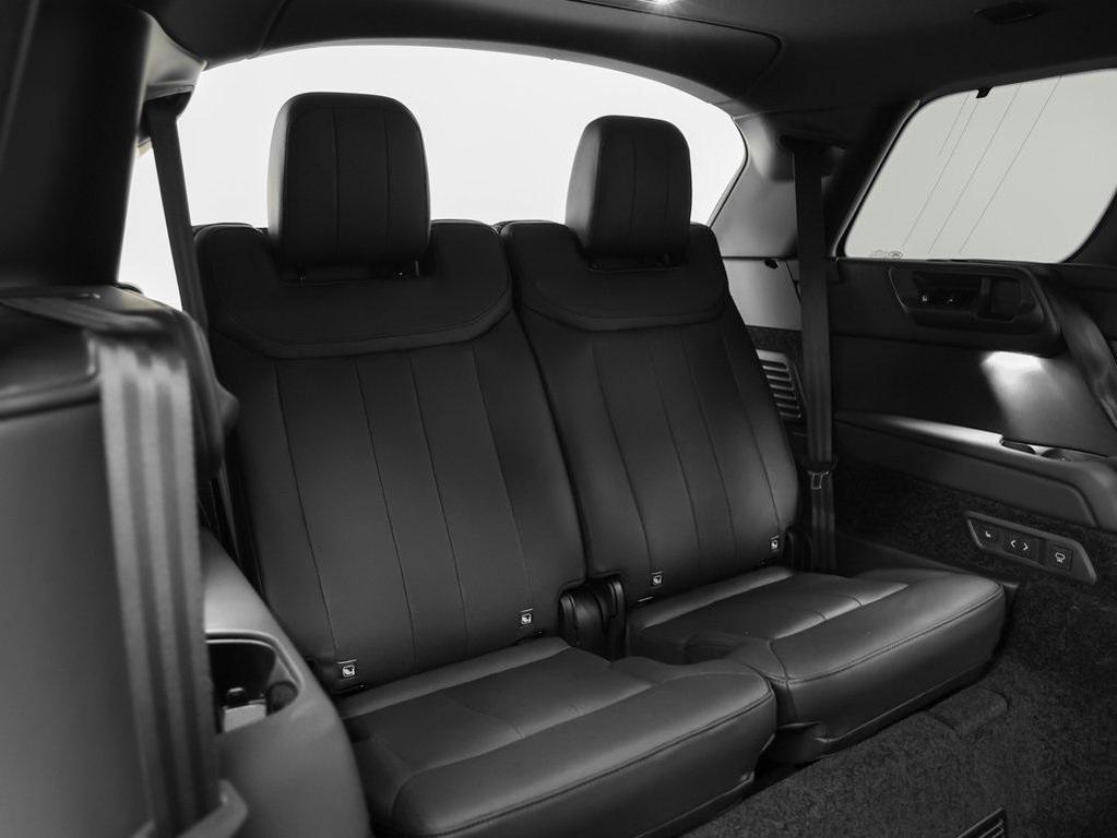 used 2025 Land Rover Range Rover car, priced at $139,890