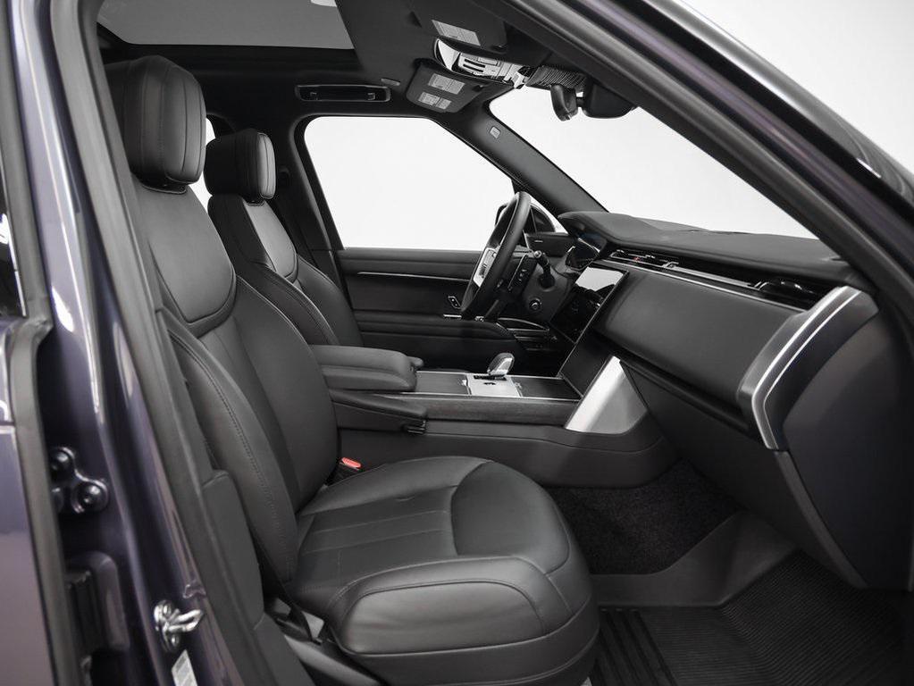 used 2025 Land Rover Range Rover car, priced at $139,890