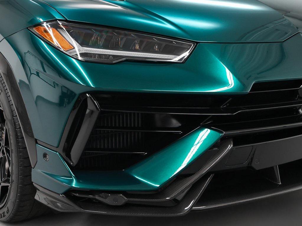 used 2024 Lamborghini Urus car, priced at $299,890