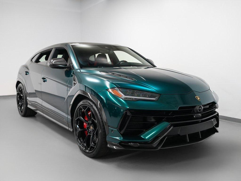 used 2024 Lamborghini Urus car, priced at $299,890