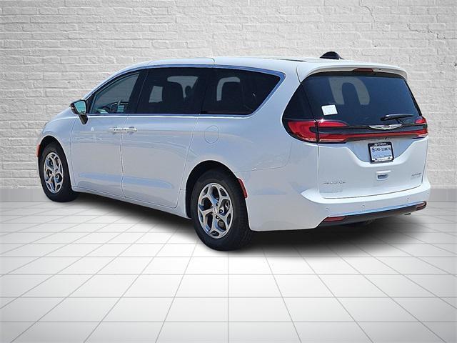 new 2024 Chrysler Pacifica car, priced at $41,307