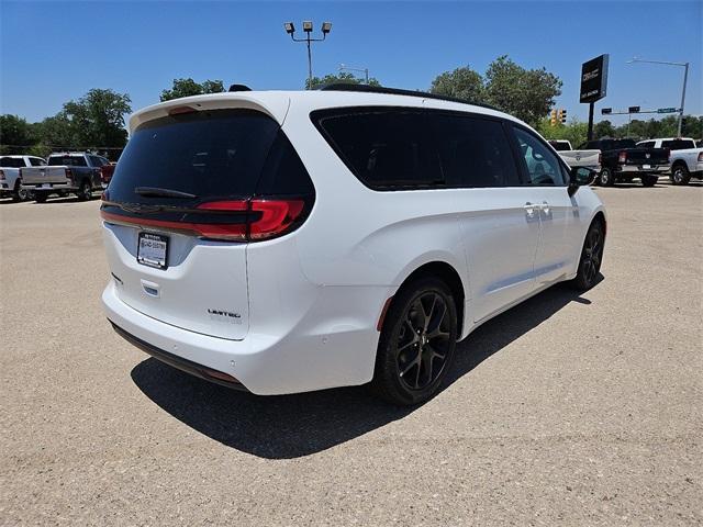 new 2024 Chrysler Pacifica car, priced at $49,193