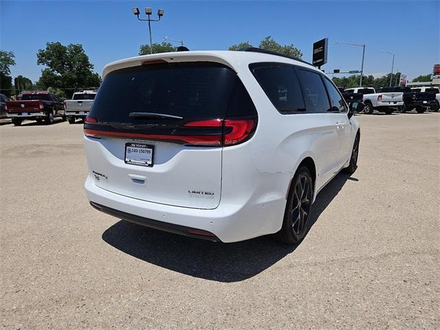 new 2024 Chrysler Pacifica car, priced at $49,193