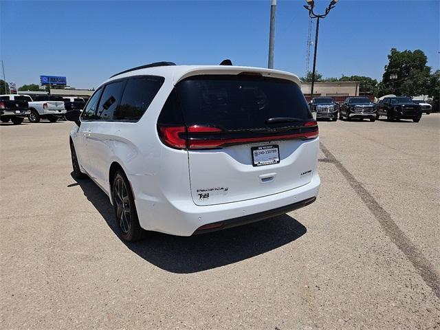 new 2024 Chrysler Pacifica car, priced at $49,193