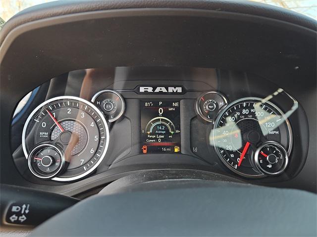 new 2025 Ram 1500 car, priced at $53,515