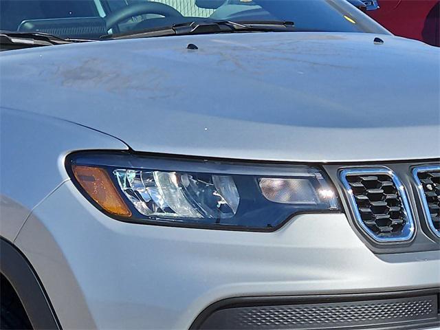 new 2025 Jeep Compass car, priced at $28,090