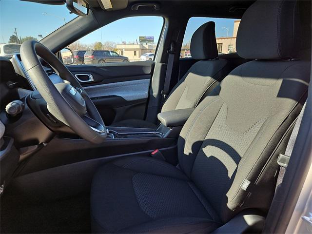 new 2025 Jeep Compass car, priced at $28,090