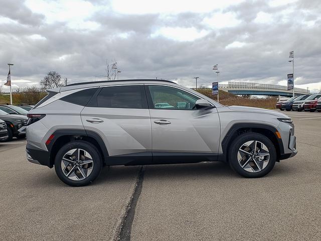 new 2026 Hyundai TUCSON Hybrid car, priced at $37,145