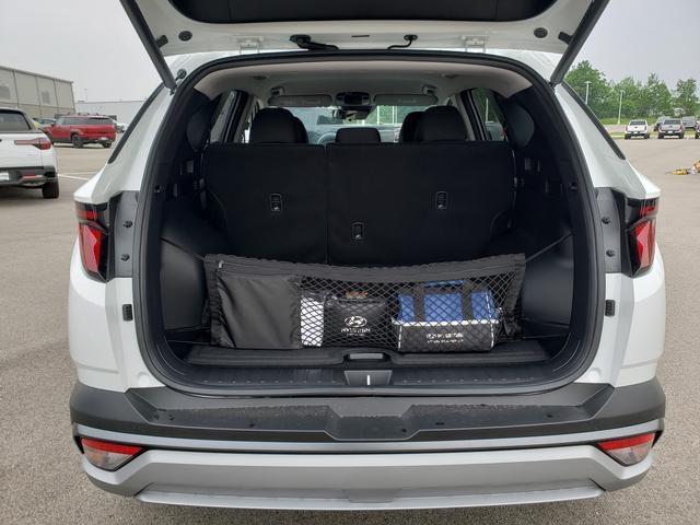new 2025 Hyundai Tucson car, priced at $34,880