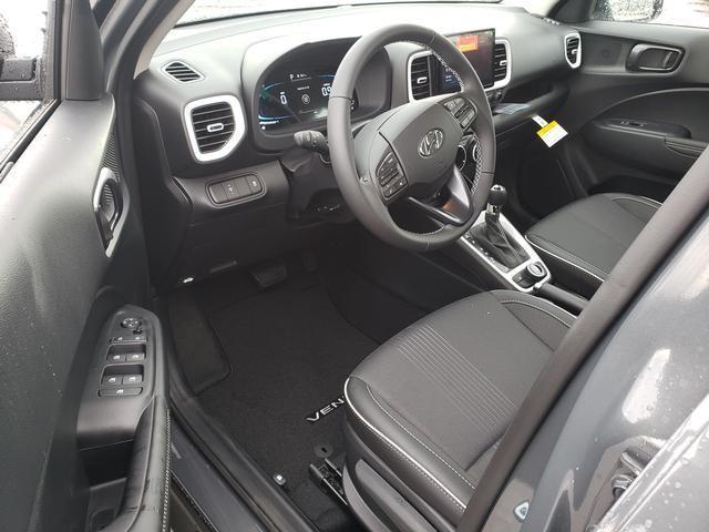 new 2025 Hyundai Venue car, priced at $25,550