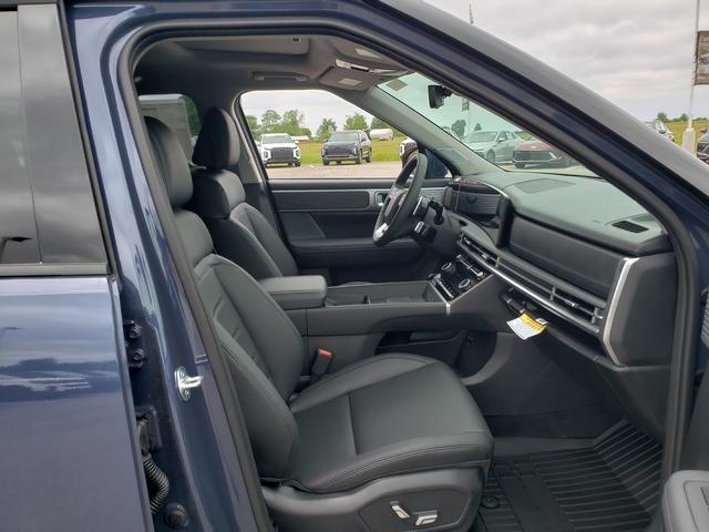 new 2025 Hyundai Santa Fe car, priced at $47,805