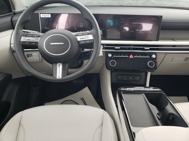 new 2026 Hyundai TUCSON Hybrid car, priced at $36,175