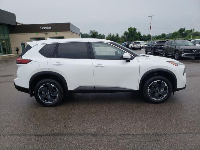 used 2025 Nissan Rogue car, priced at $27,494