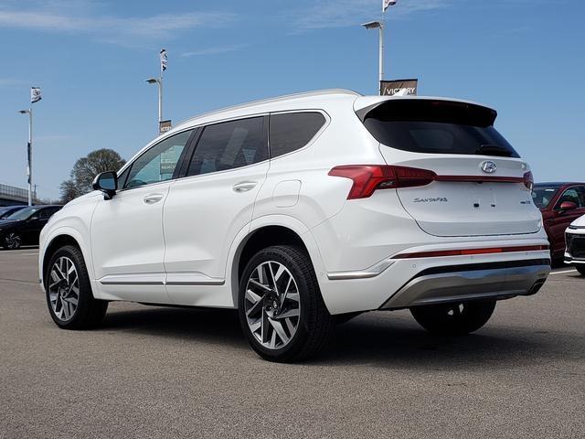 used 2022 Hyundai Santa Fe car, priced at $27,193