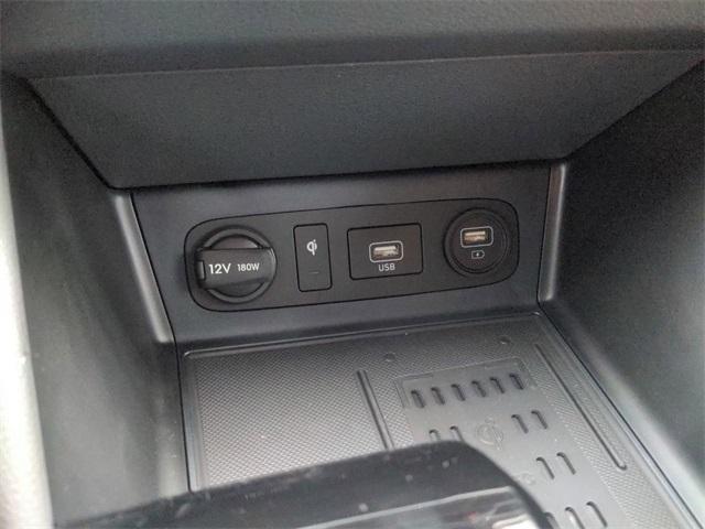 used 2023 Hyundai Sonata Hybrid car, priced at $27,580