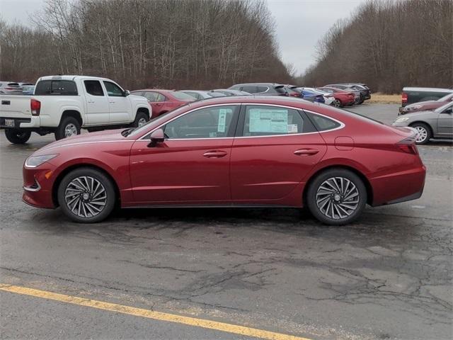 used 2023 Hyundai Sonata Hybrid car, priced at $27,580
