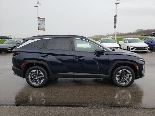 new 2025 Hyundai TUCSON Hybrid car, priced at $38,465