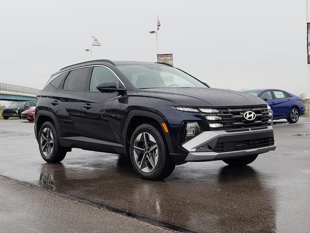 new 2025 Hyundai TUCSON Hybrid car, priced at $38,465