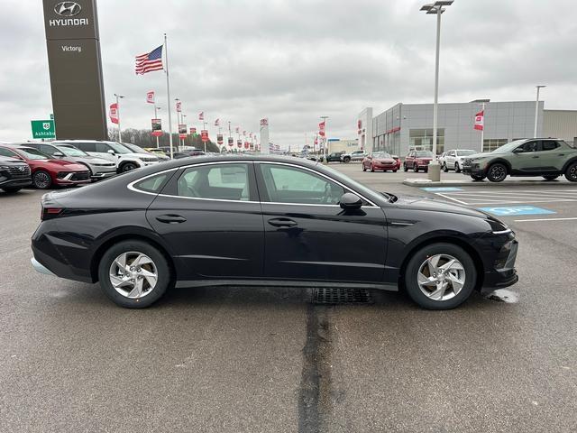 new 2025 Hyundai Sonata car, priced at $28,355