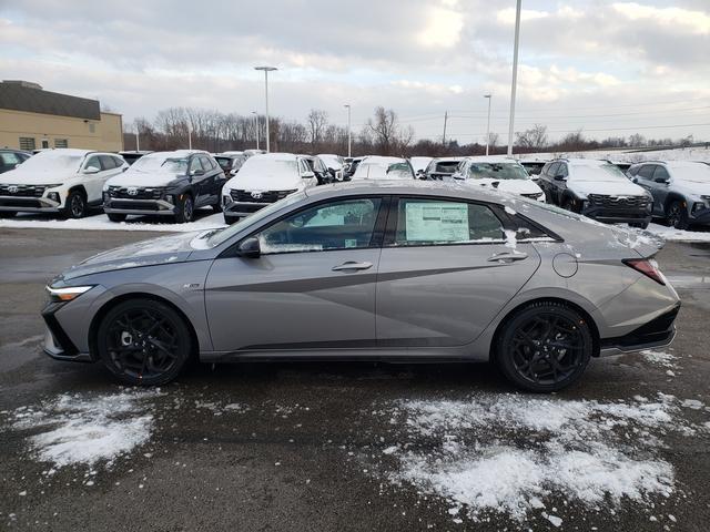 new 2025 Hyundai Elantra car, priced at $30,365