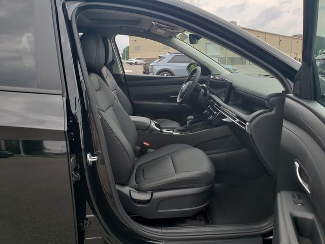 new 2025 Hyundai Tucson car, priced at $36,944