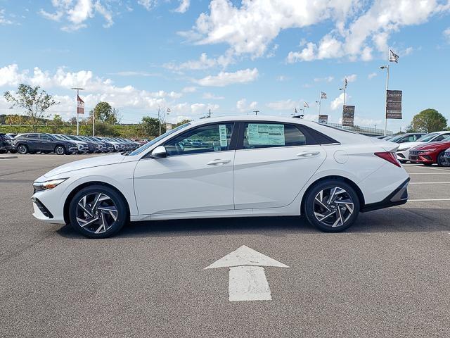 new 2025 Hyundai ELANTRA HEV car, priced at $31,090