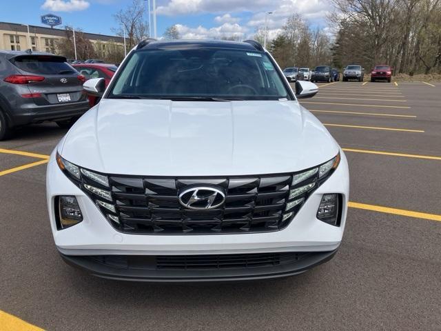 new 2024 Hyundai Tucson Hybrid car, priced at $37,574