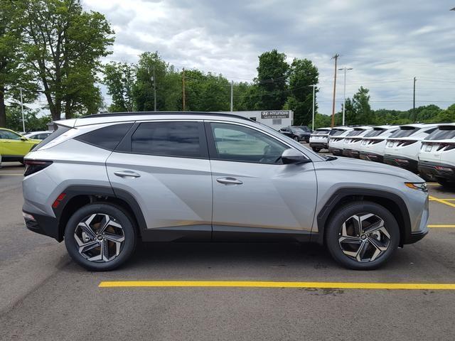 new 2024 Hyundai Tucson Hybrid car, priced at $37,185