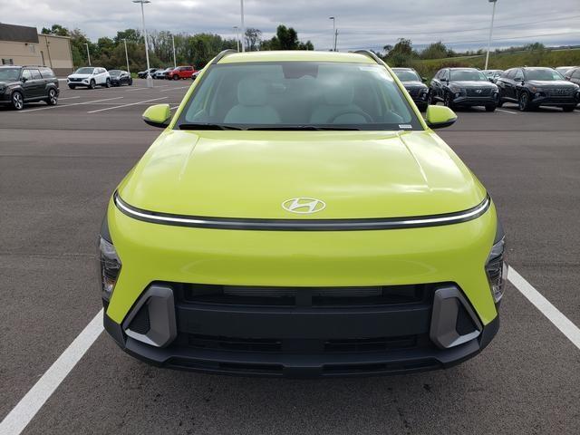 new 2025 Hyundai Kona car, priced at $32,090