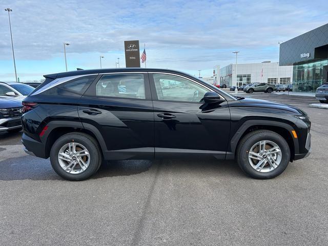 new 2025 Hyundai Tucson car, priced at $32,335