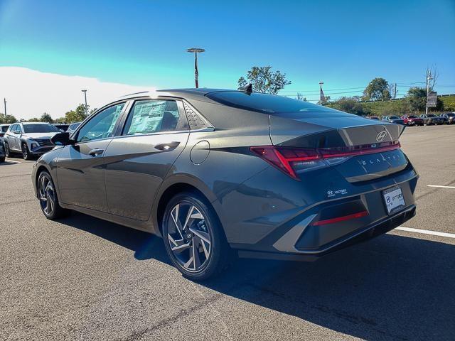 new 2025 Hyundai Elantra car, priced at $27,740