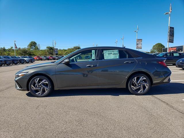new 2025 Hyundai Elantra car, priced at $27,740