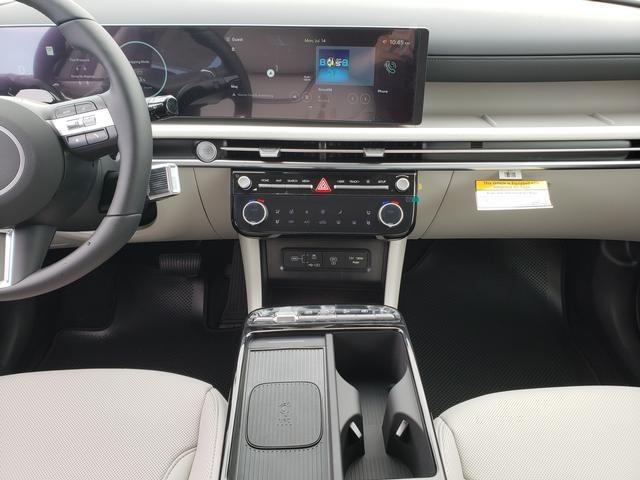 new 2025 Hyundai Tucson car, priced at $43,380
