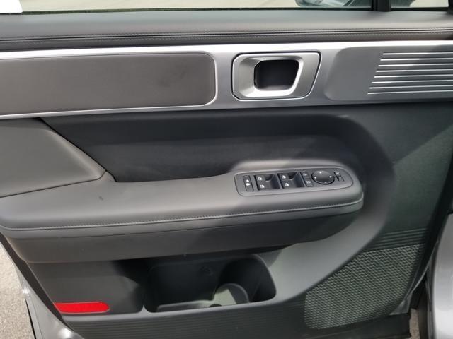 new 2025 Hyundai Santa Fe car, priced at $40,809