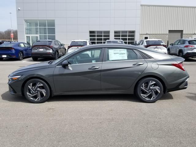 new 2025 Hyundai Elantra car, priced at $27,265