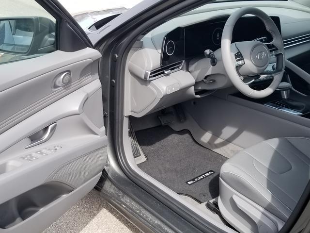 new 2025 Hyundai Elantra car, priced at $27,265
