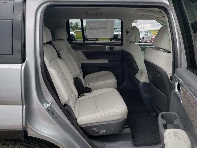 new 2025 Hyundai SANTA FE HEV car, priced at $52,050