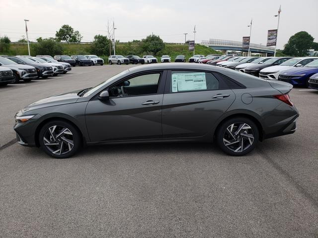 new 2025 Hyundai Elantra car, priced at $25,080