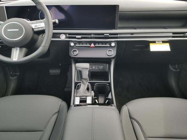 new 2025 Hyundai Tucson car, priced at $35,425